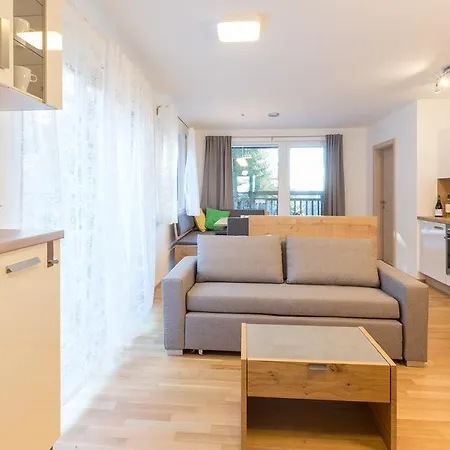 Fastenberg - Ski In/ski Out Apartman *